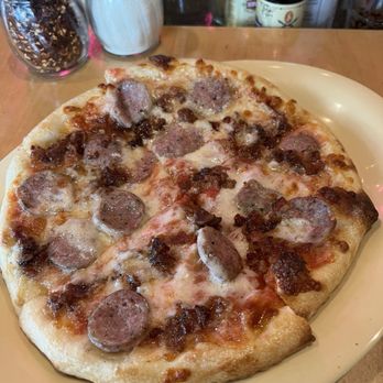 Watershed Pub & Kitchen - Create your own personal size pizza - Pubs Near Me - Seattle, Washington
