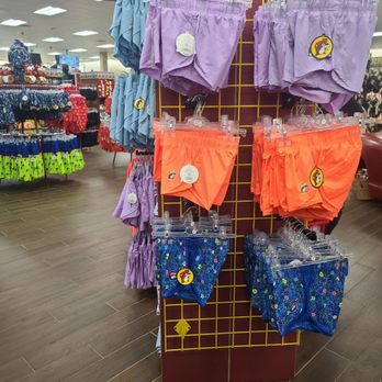 Buc-ee's - Swim shorts - Convenience Stores Near Me - Berthoud, Colorado Buc-ee's - Swim shorts - Convenience Stores Near Me - Berthoud, Colorado