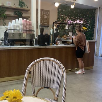 Coffee and Plants - Coffee & Tea Near Me - Pasadena, California