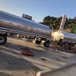 Shell - Me @ my job making sure that all these Shell stations have fuel... for whom ever fills up here Encino, Ca