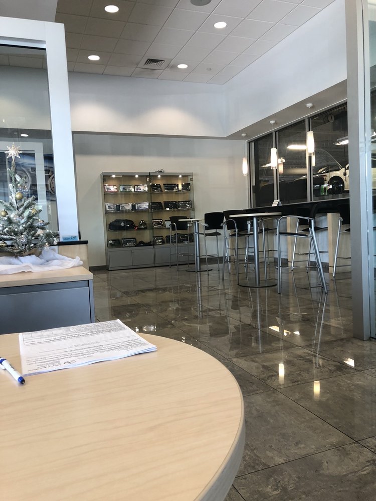 MERCEDESBENZ OF WESLEY CHAPEL 52 Photos & 85 Reviews Car Dealers