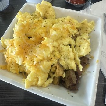 Brunch House - Brunch scramble - Breakfast & Brunch Near Me - Glendale, Arizona