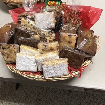 Pete's Sweets - Pete's sweets for all your holiday needs.  Delicious gift baskets & catering. www.petesweets.com - Bakeries Near Me