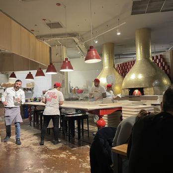 Eataly - Chicago - Wood fire pizza oven! - Pizza Near Me - Chicago, Illinois