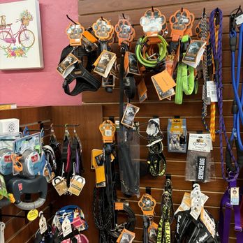 Mugsy’s Pet Supply & Barkery - Pet Stores Near Me - Vallejo, California Mugsy’s Pet Supply & Barkery - Pet Stores Near Me - Vallejo, California