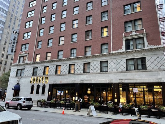 Curfew - Chicago by null