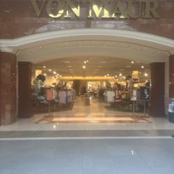 Von Maur