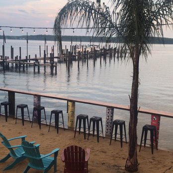 Tiki Lee's Dock Bar - New American Near Me - Sparrows Point, Maryland