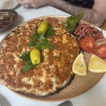 Bosforo - Bosforo lachmacun - Turkish Near Me - San Diego, California