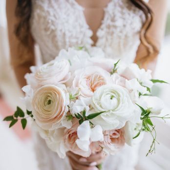 Wenfloral Design Studio - Bridal bouquet - Florists Near Me - Arcadia, California Wenfloral Design Studio - Bridal bouquet - Florists Near Me - Arcadia, California