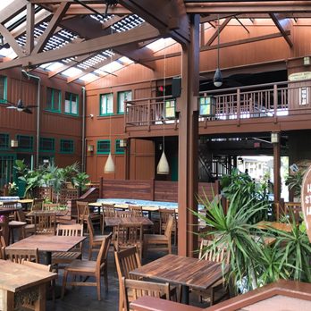 Ama - Cocktail Bars Near Me - Hanalei, Hawaii