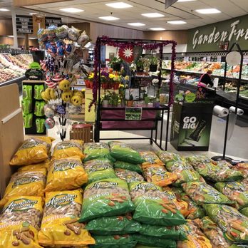 McClellan Air Force Base Commissary - Produce section. - Public Services & Government Near Me - McClellan, California