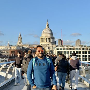 Millennium Bridge - Millennium Bridge, London_Yelp_Sanju-1 - Landmarks & Historical Buildings Near Me - London, XGL
