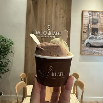 Bacio di Latte - Regular cup size $8.95 - Gelato Near Me - Arcadia, California Bacio di Latte - Regular cup size $8.95 - Gelato Near Me - Arcadia, California