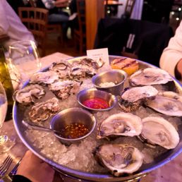A dozen of oysters
