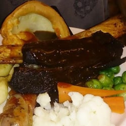 The Whitehouse - Slow roasted rib of beef yum
