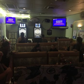Club Soomi - a group of people sitting in a restaurant - Dive Bars Near Me - Honolulu, Hawaii Club Soomi - a group of people sitting in a restaurant - Dive Bars Near Me - Honolulu, Hawaii