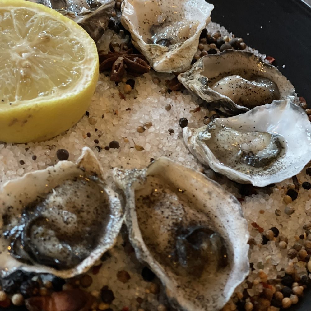 Brix 25 - Oysters - New American Near Me - Gig Harbor, Washington