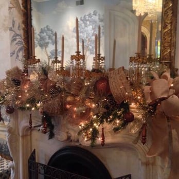 Hamilton-Turner Inn - All decorated for Christmas! - Hotels Near Me - Savannah, Georgia Hamilton-Turner Inn - All decorated for Christmas! - Hotels Near Me - Savannah, Georgia