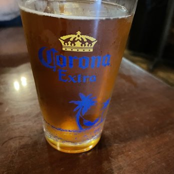 The Stein & Vine - 3 Mavins' Amber Lager - Bars Near Me - Brandon, Florida The Stein & Vine - 3 Mavins' Amber Lager - Bars Near Me - Brandon, Florida