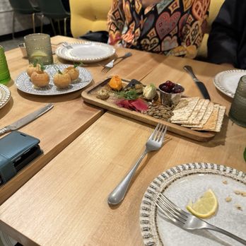 PORT UNION - Cultured Cheese Board** - Gluten-Free Near Me - Chicago, Illinois PORT UNION - Cultured Cheese Board** - Gluten-Free Near Me - Chicago, Illinois