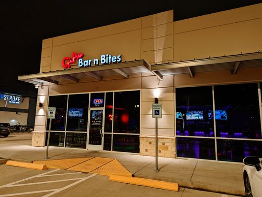 Giau bar n bites by null