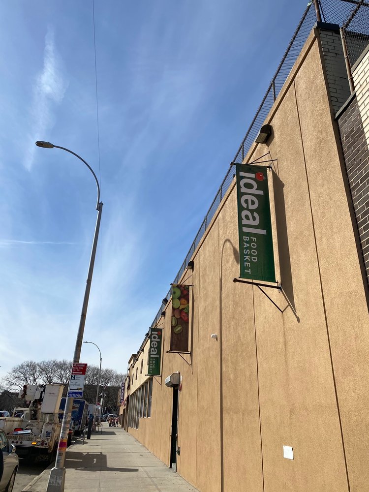 IDEAL FOOD BASKET Updated October 2024 45 Photos & 22 Reviews 175