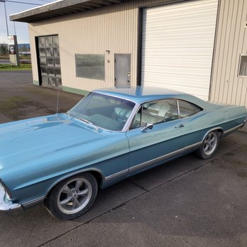 Sylvestre's Auto Body - Body Shops Near Me - Eugene, Oregon