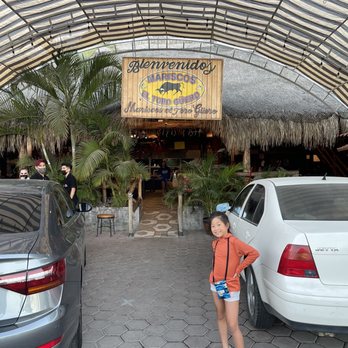 Mariscos El Toro Guero - Front of the restaurant - Mexican Near Me - Cabo San Lucas, BCS
