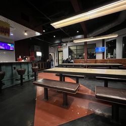 Grindhouse Killer Burgers - Inside