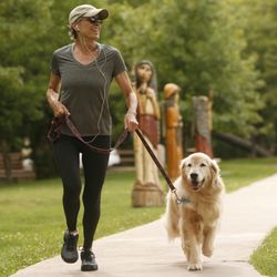 El Castillo Life Plan Community - Historic Santa Fe offers abundant opportunities to enjoy access to shopping, galleries, restaurants and museums. We are pet friendly, too.