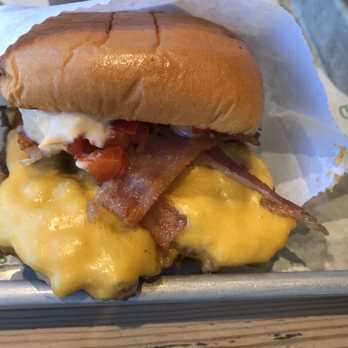 Shake Shack Christiana - Smokeshack - Burgers Near Me - New Castle, Delaware