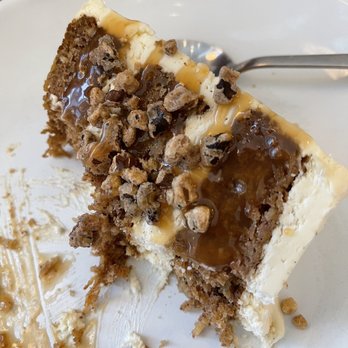 Cornbred - Carrot cake with candied walnuts and caramel - Barbeque Near Me - Ames, Iowa Cornbred - Carrot cake with candied walnuts and caramel - Barbeque Near Me - Ames, Iowa