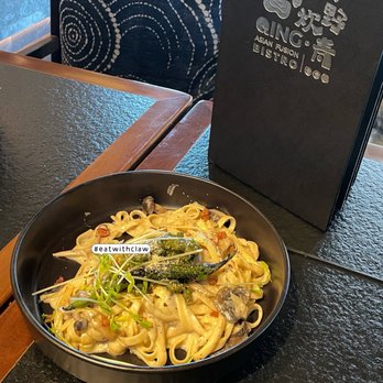 Qing Asian Fusion Bistro - Cream pasta with spice (chinese heat) - 4/5, good but dont think ill order again. - Bistros Near Me - Markham, Ontario Qing Asian Fusion Bistro - Cream pasta with spice (chinese heat) - 4/5, good but dont think ill order again. - Bistros Near Me - Markham, Ontario