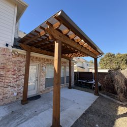 Estrada Fencing & Outdoor Living