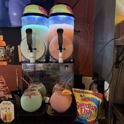 Hiawatha Sports Bar