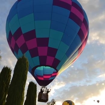 Serenity Balloons - Temecula wine country anniversary hot air balloon ride - Hot Air Balloons Near Me Serenity Balloons - Temecula wine country anniversary hot air balloon ride - Hot Air Balloons Near Me