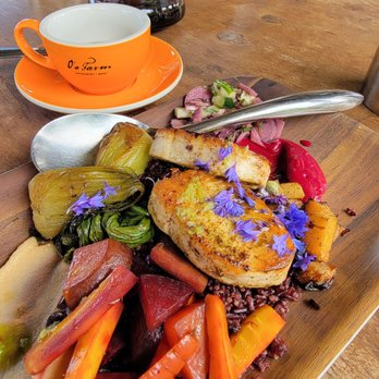 O'o Farms - Food Tours Near Me - Kula, Hawaii