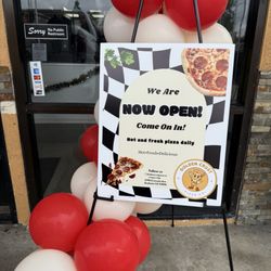 New pizza shop open