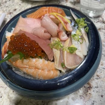 Zenshin Asian Restaurant - Chirashi* - Sushi Bars Near Me - Las Vegas, Nevada Zenshin Asian Restaurant - Chirashi* - Sushi Bars Near Me - Las Vegas, Nevada