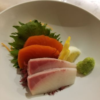 Miku - Sockeye Salmon and Hamachi Sashimi - Japanese Near Me - Toronto, Ontario