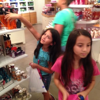 Bath & Body Works - Cosmetics & Beauty Supply Near Me - Gretna, Louisiana