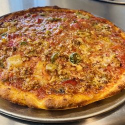 Lavanty’s Italian Eatery - Briar hill pizza