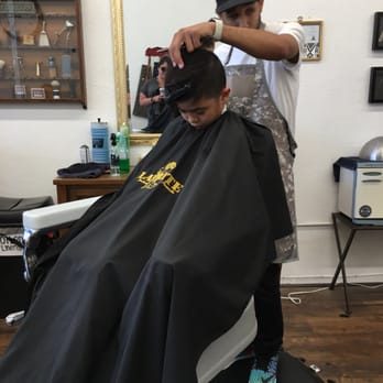 CutRight Barber Shop - Barbers Near Me - San Bruno, California CutRight Barber Shop - Barbers Near Me - San Bruno, California