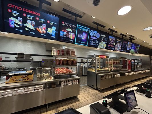 AMC River East 21 by null