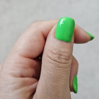 Ritz Nails - Uneven top coat - Nail Salons Near Me - Tustin, California Ritz Nails - Uneven top coat - Nail Salons Near Me - Tustin, California