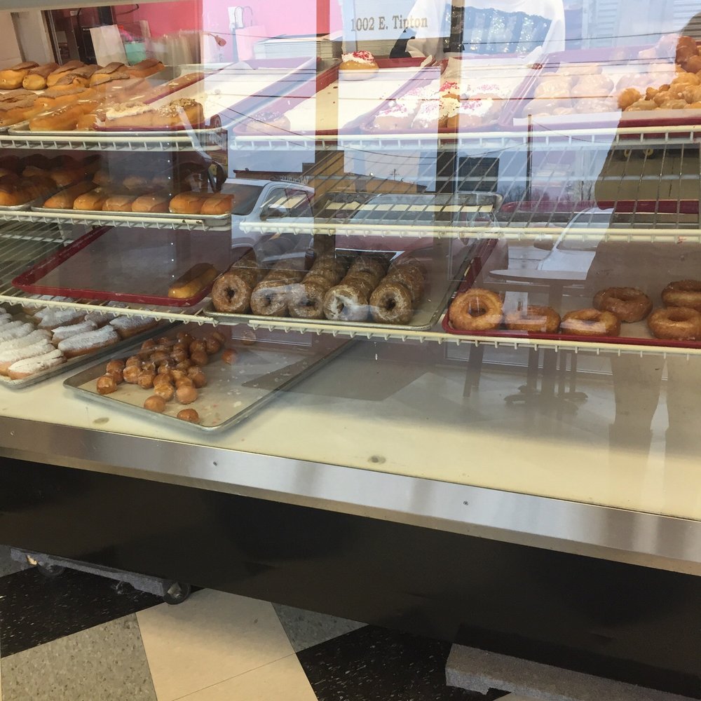 Donuts Donuts
