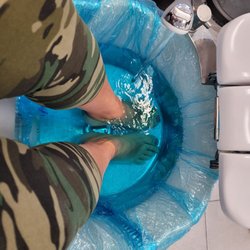 Friendly Nails - Pedicure