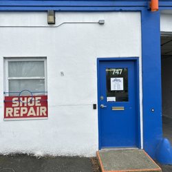 Victoria Leather and Shoe Repair - Main Entrance