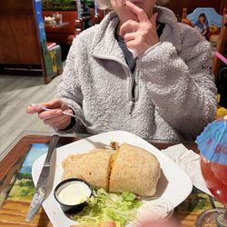 Hacienda Volcan - Chicken dry burrito